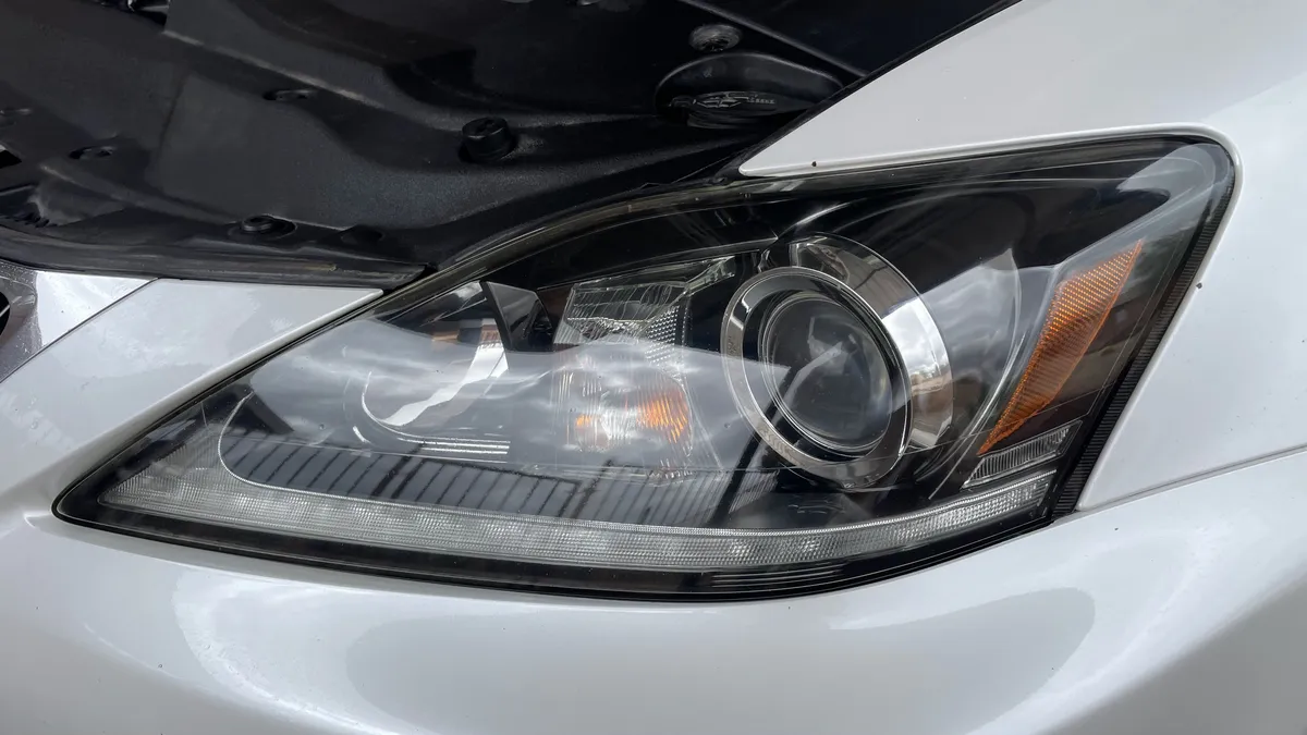 How Long Should Headlight Restoration Last in Tucson?
